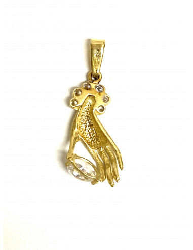 Colgante mano de oro y circonitas